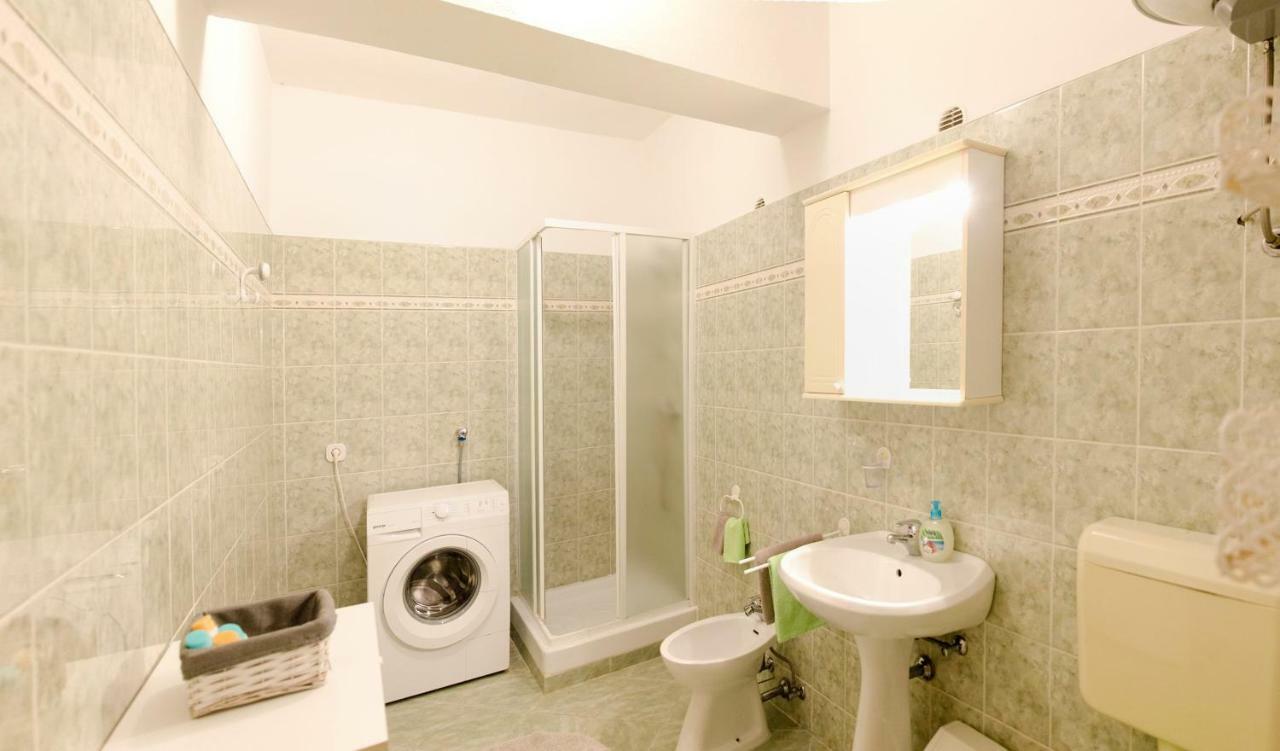 Apartman Leni Poreč Exteriör bild
